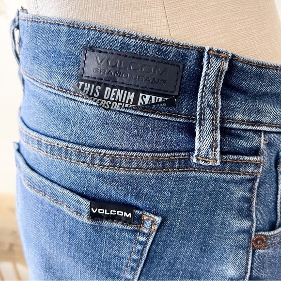 VOLCOM Stoney Stretch Micro Fit Mid Rise Denim Shorts - Picture 7 of 11